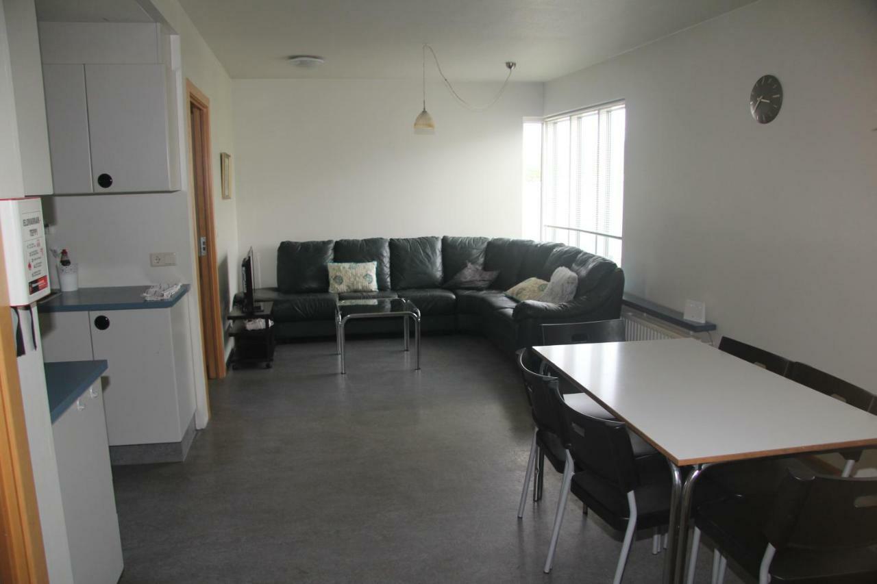 Sulur Guesthouse 2 아퀴레이리 외부 사진